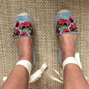 Jessica Simpson espadrilles